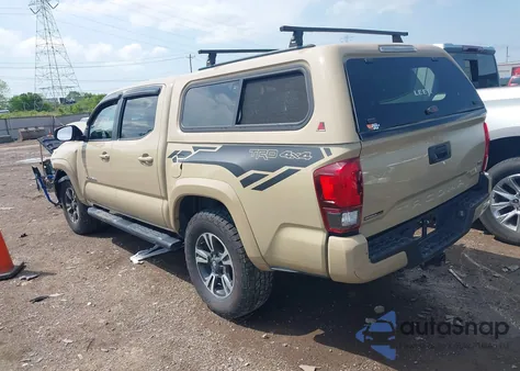 2018 Toyota Tacoma Trd Sport z USA, uszkodzony, nr VIN 3TMCZ5AN3JM123252